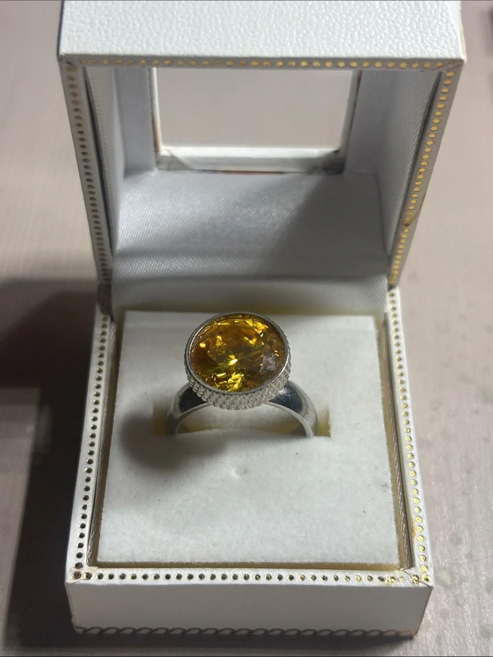Silver Ring with Yellow Round Gemstone - Size 8